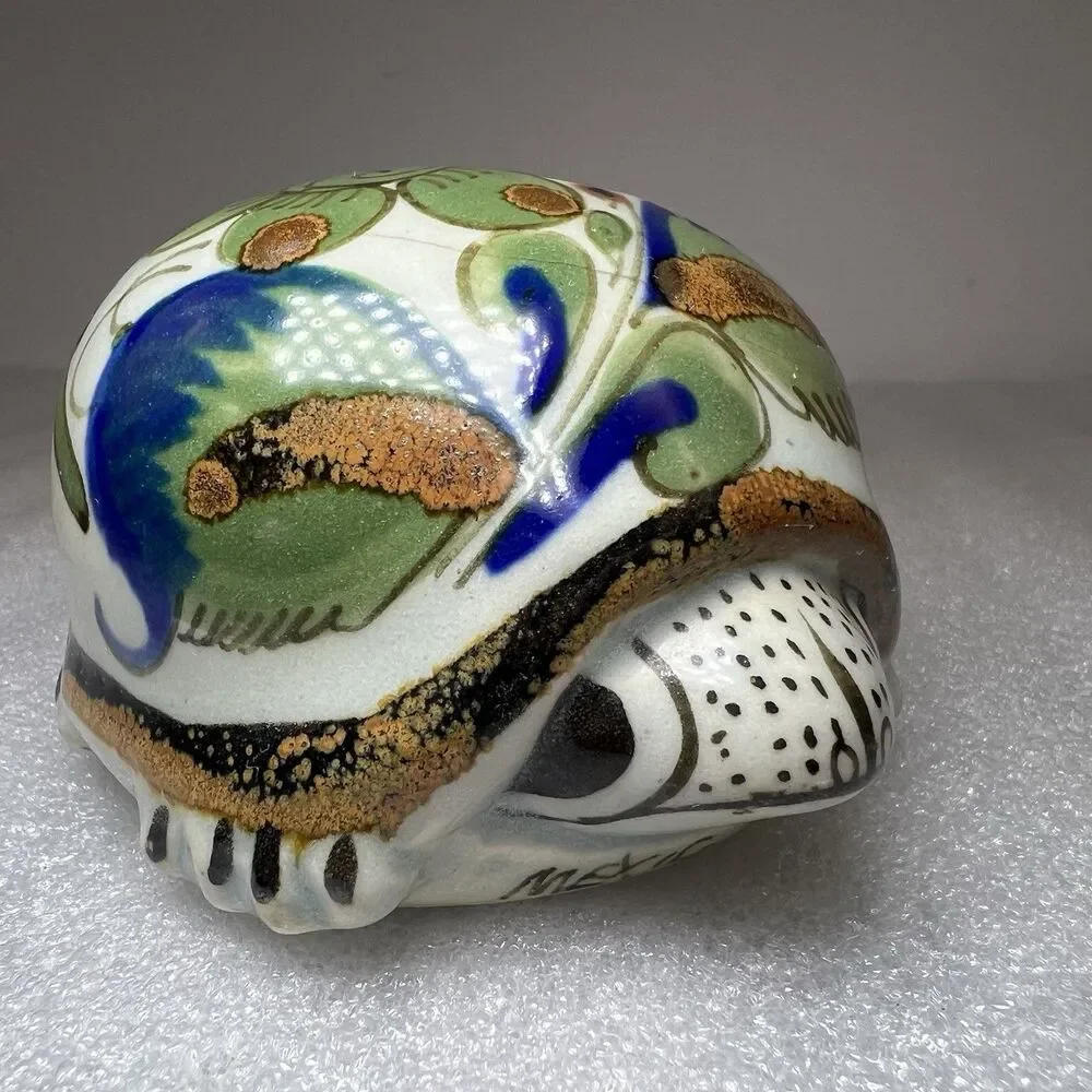 KEN EDWARDS HAND PAINTED MEXICAN POTTERY TURTLE FIGURINE 3.5” MEXICO FOLK ART